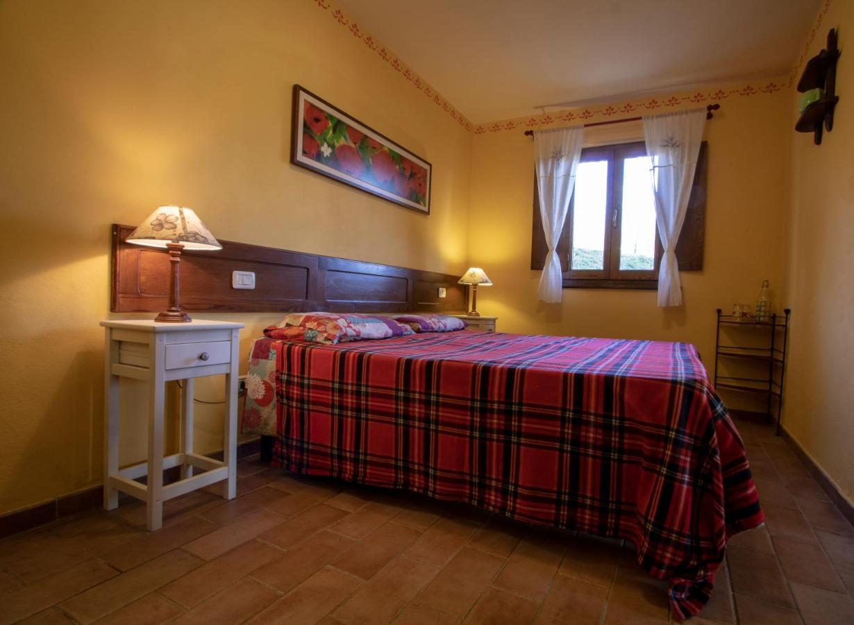 Agriturismo Braccicorti Pieve Fosciana Exteriör bild